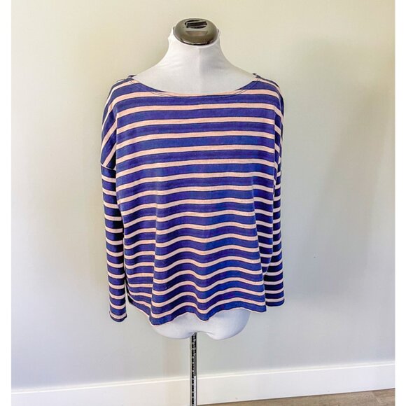 Levi's Navy and Pink Striped Cropped Sleeve T-Shirt - Picture 1 of 11
